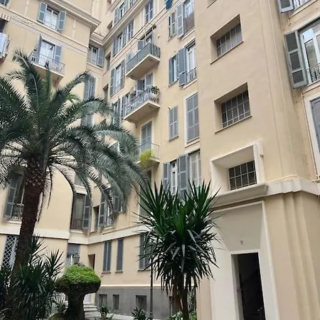 Lr Blue Apartment Rom